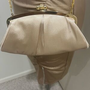 Jessica McClintock Elegant Cream Clutch Bag